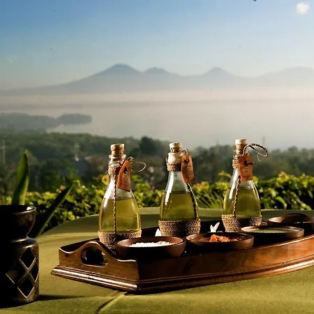 Hill Villas